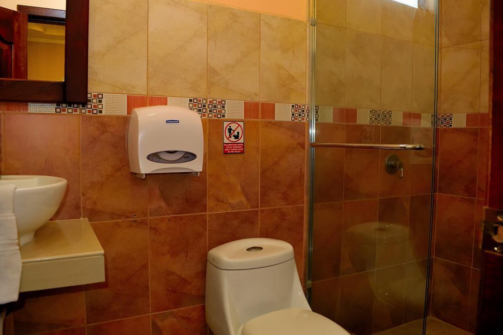 Hostal Duncan 푸에르토아요라 외부 사진